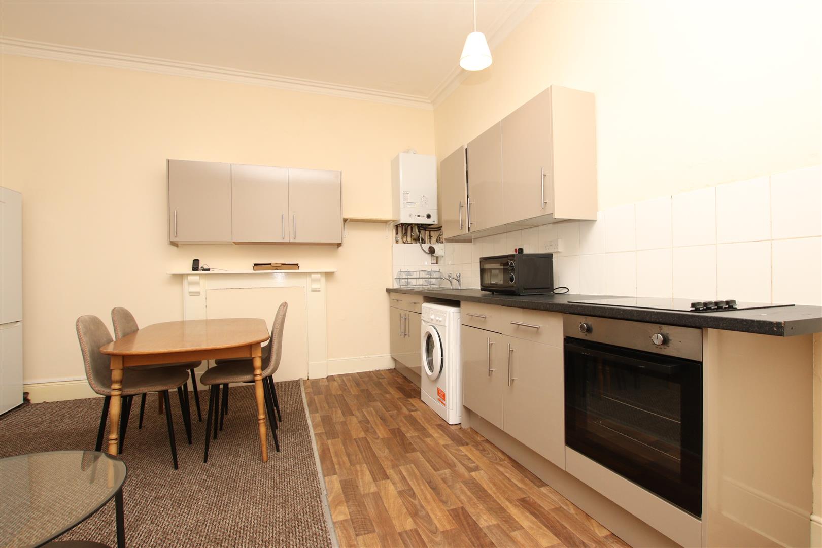 Hillstead House, Weston Park East, Bath, BA1